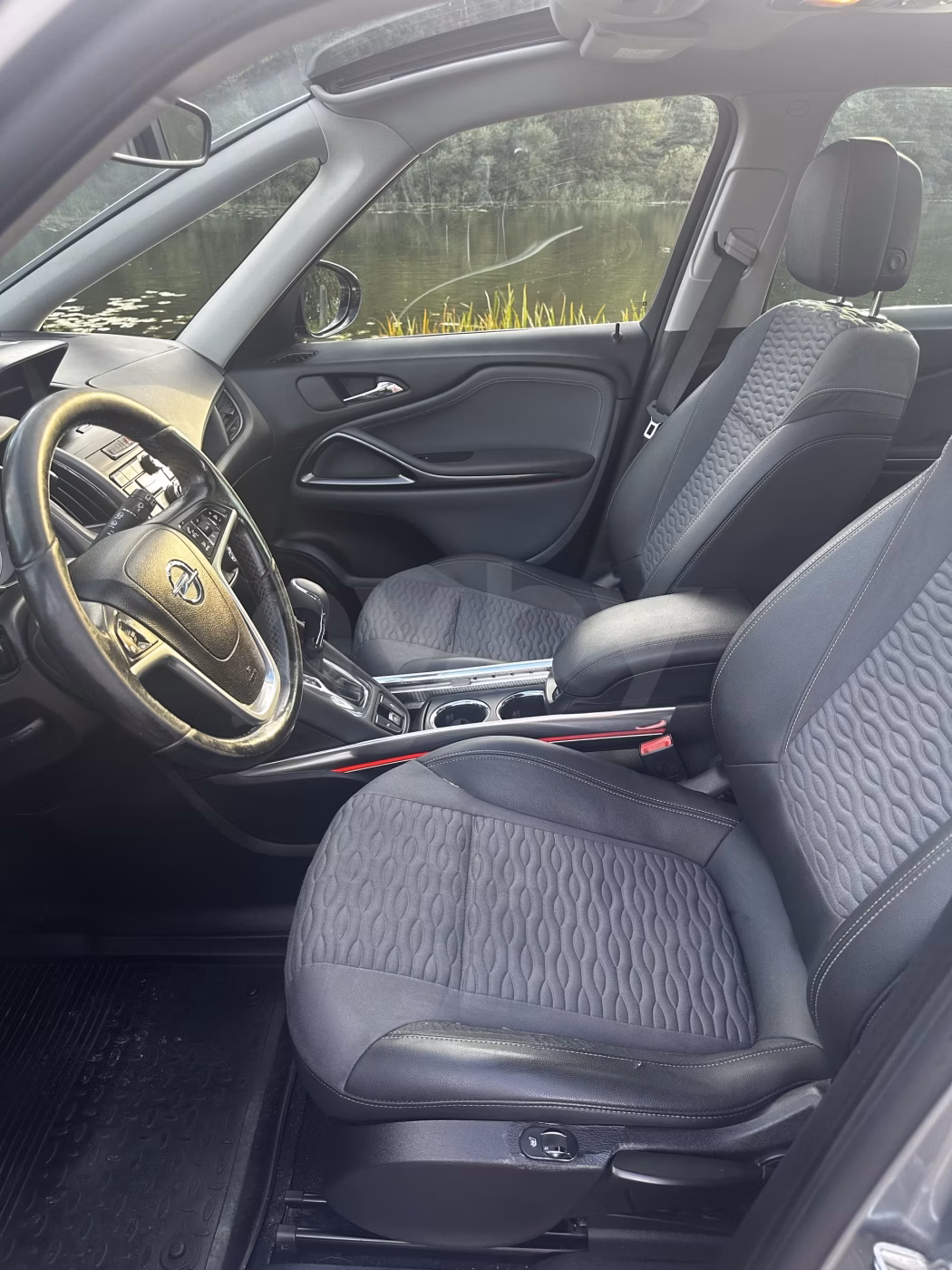 Opel Zafira фото 15