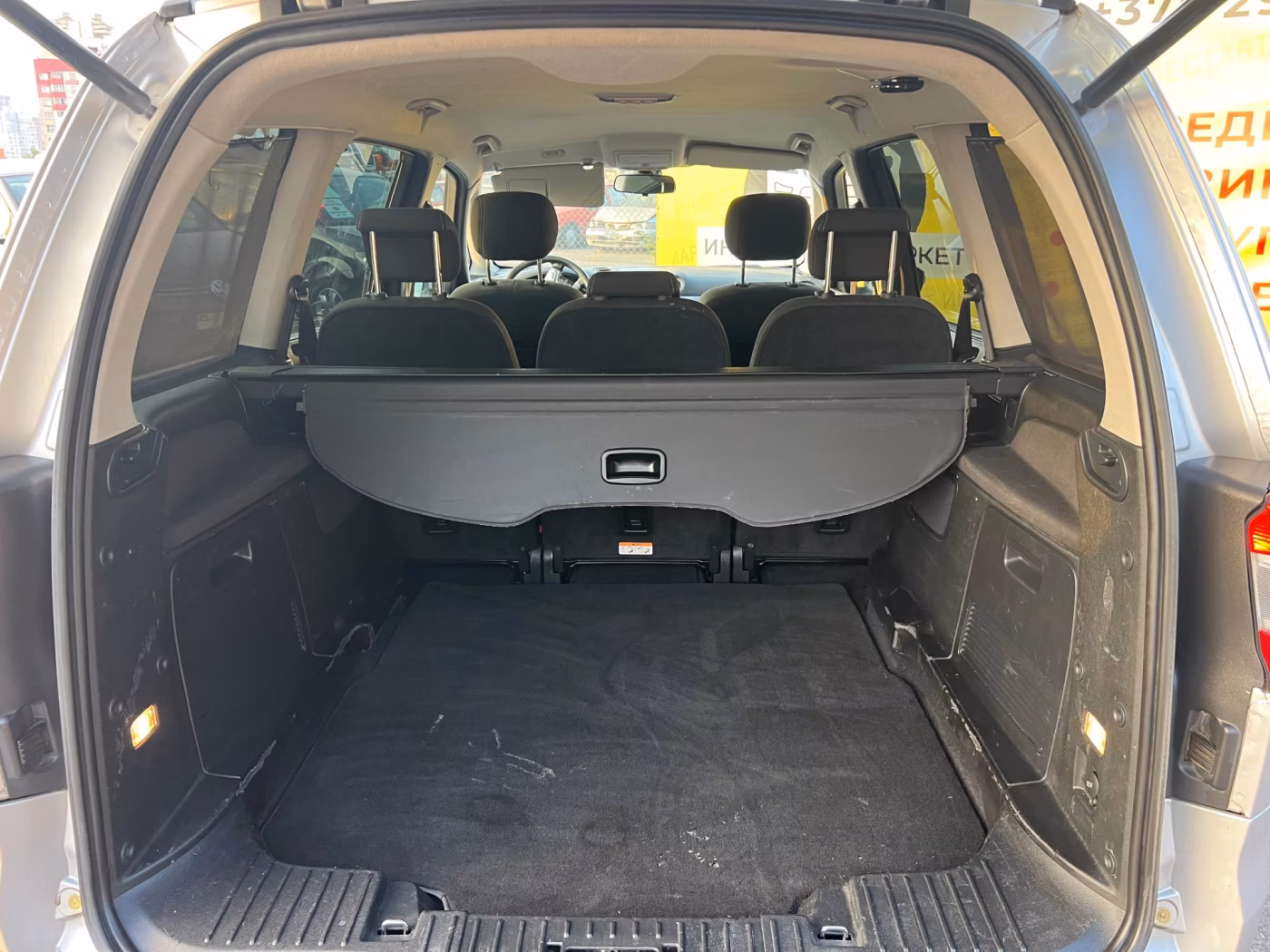 Ford Galaxy фото 9