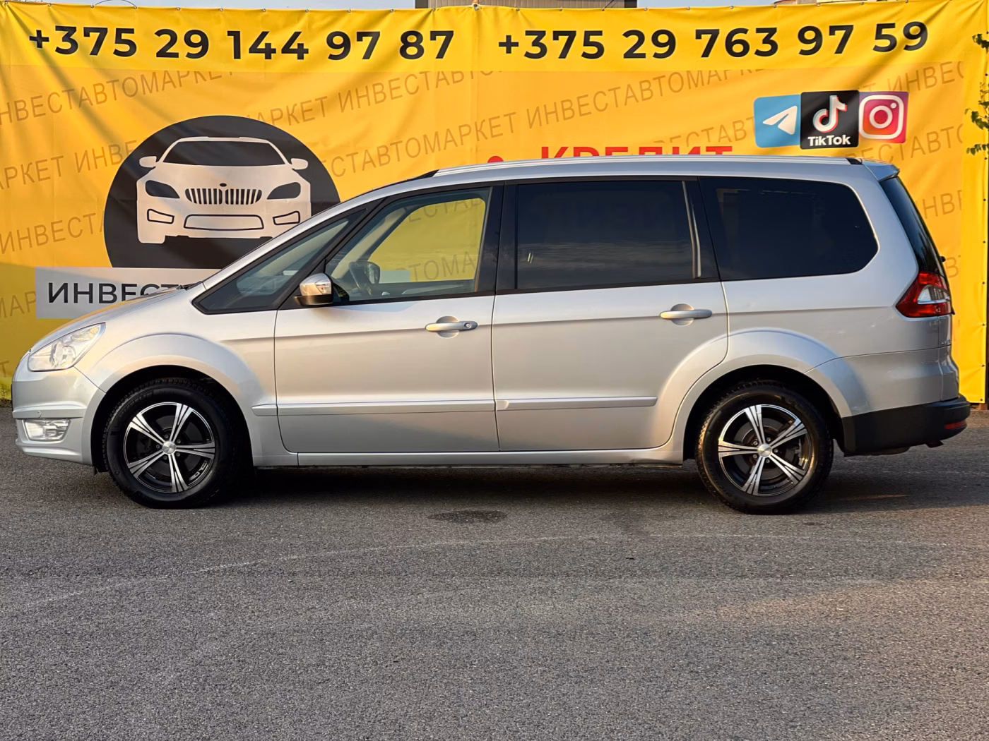 Ford Galaxy фото 4