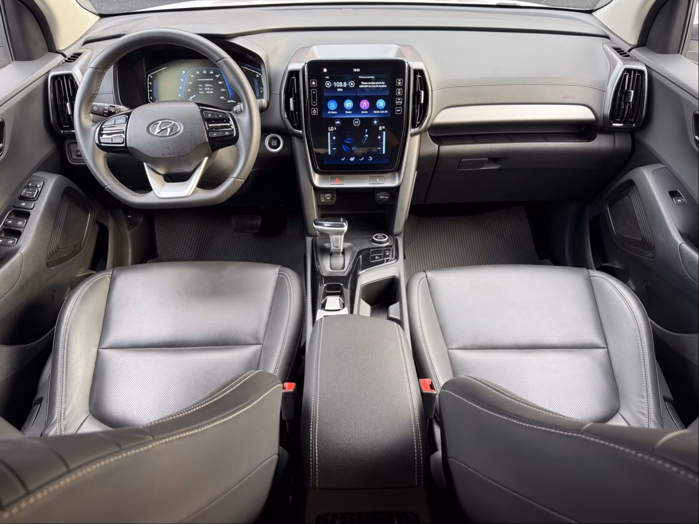 Hyundai ix35 фото 8