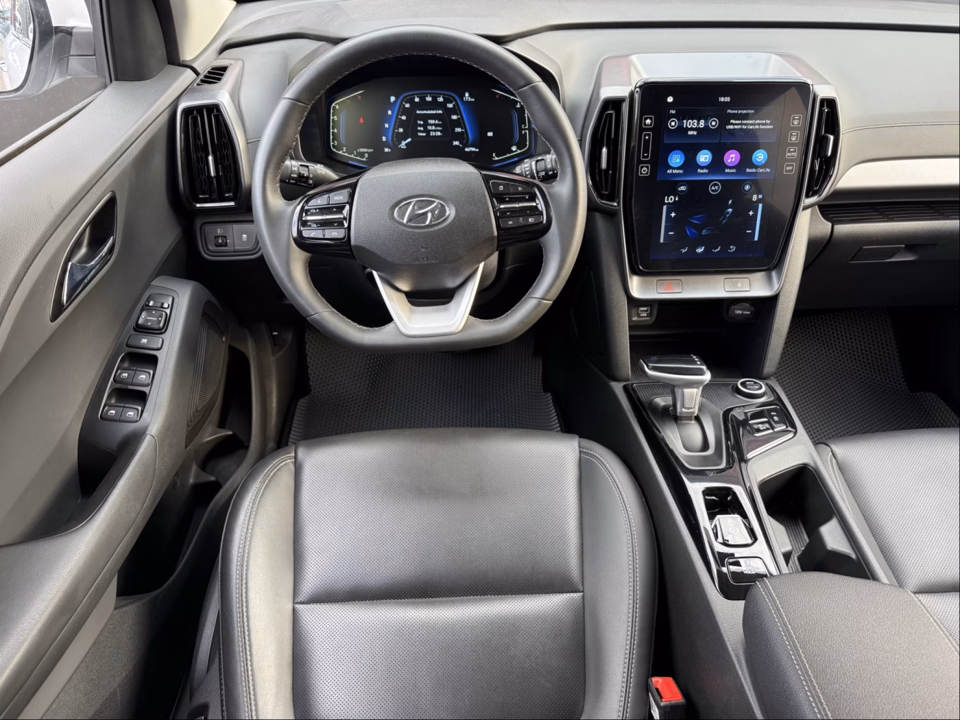 Hyundai ix35 фото 10