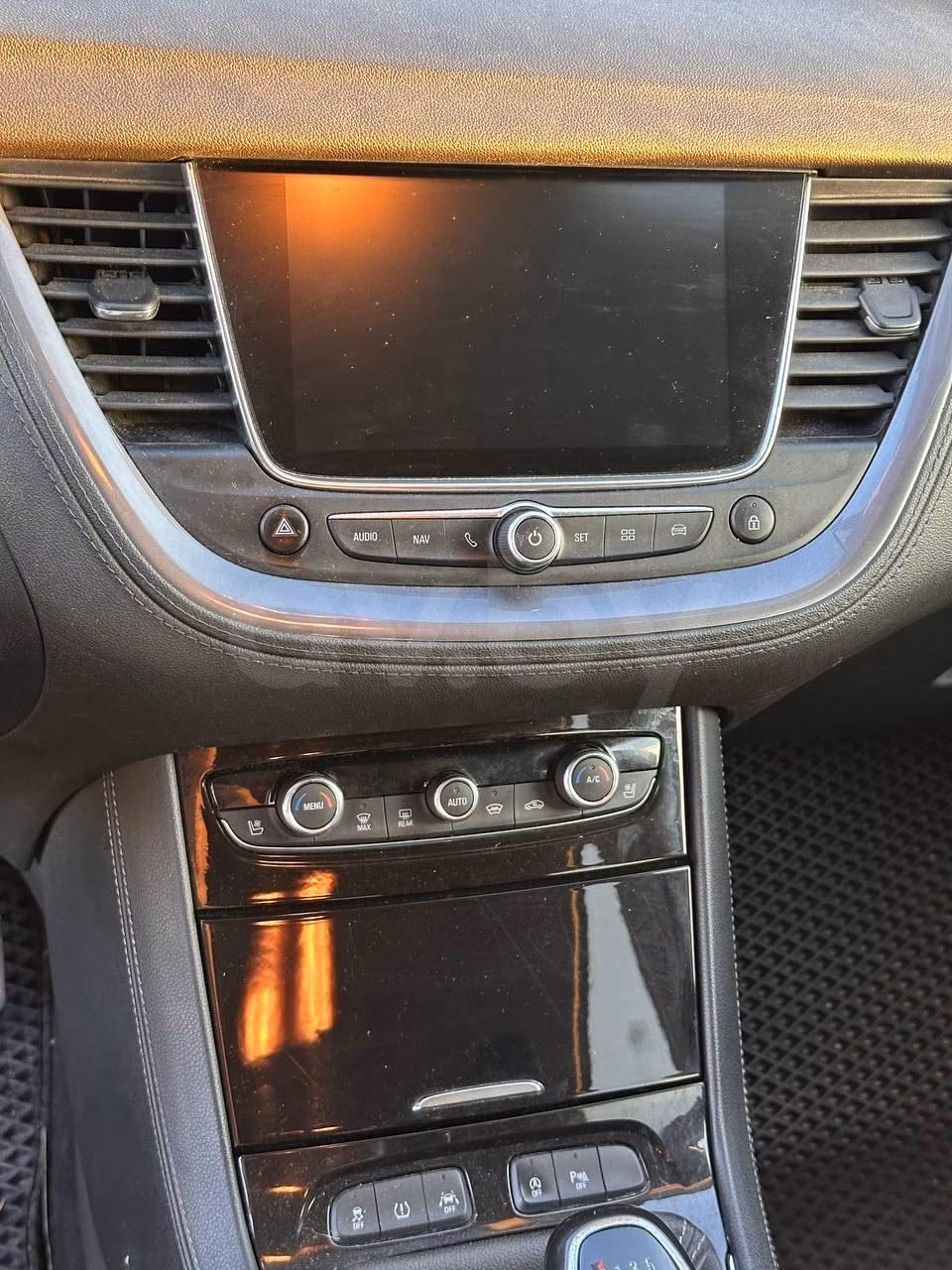 Opel Grandland X фото 20