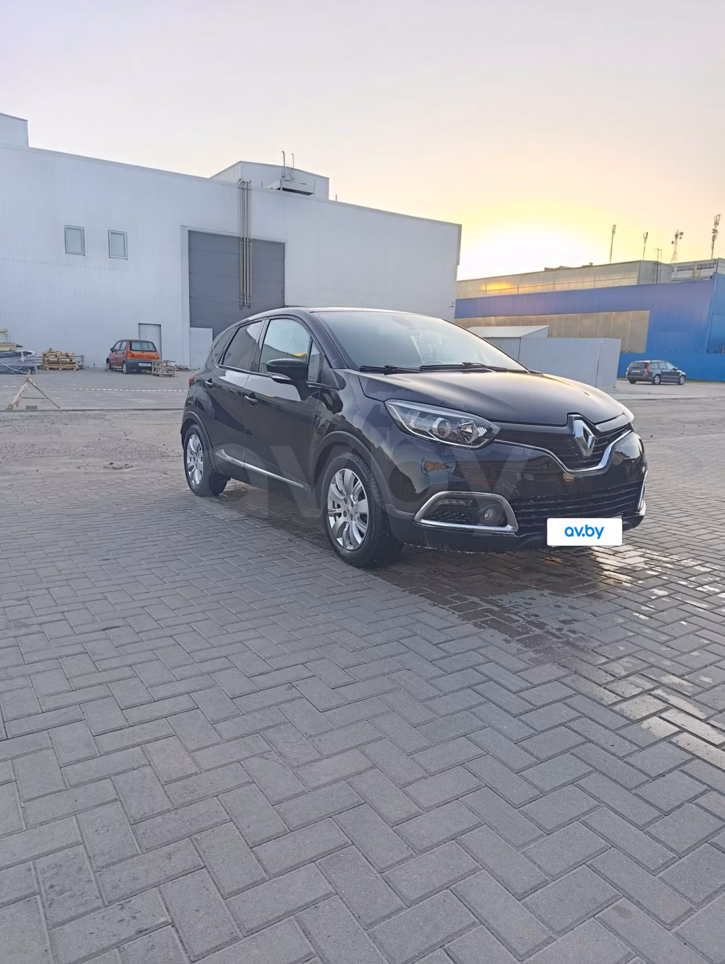 Renault Captur фото 3