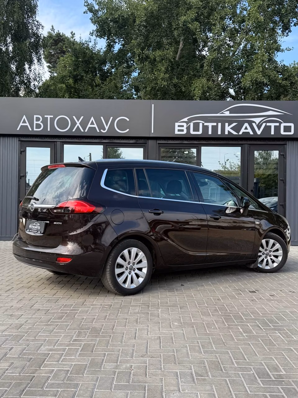 Opel Zafira фото 7