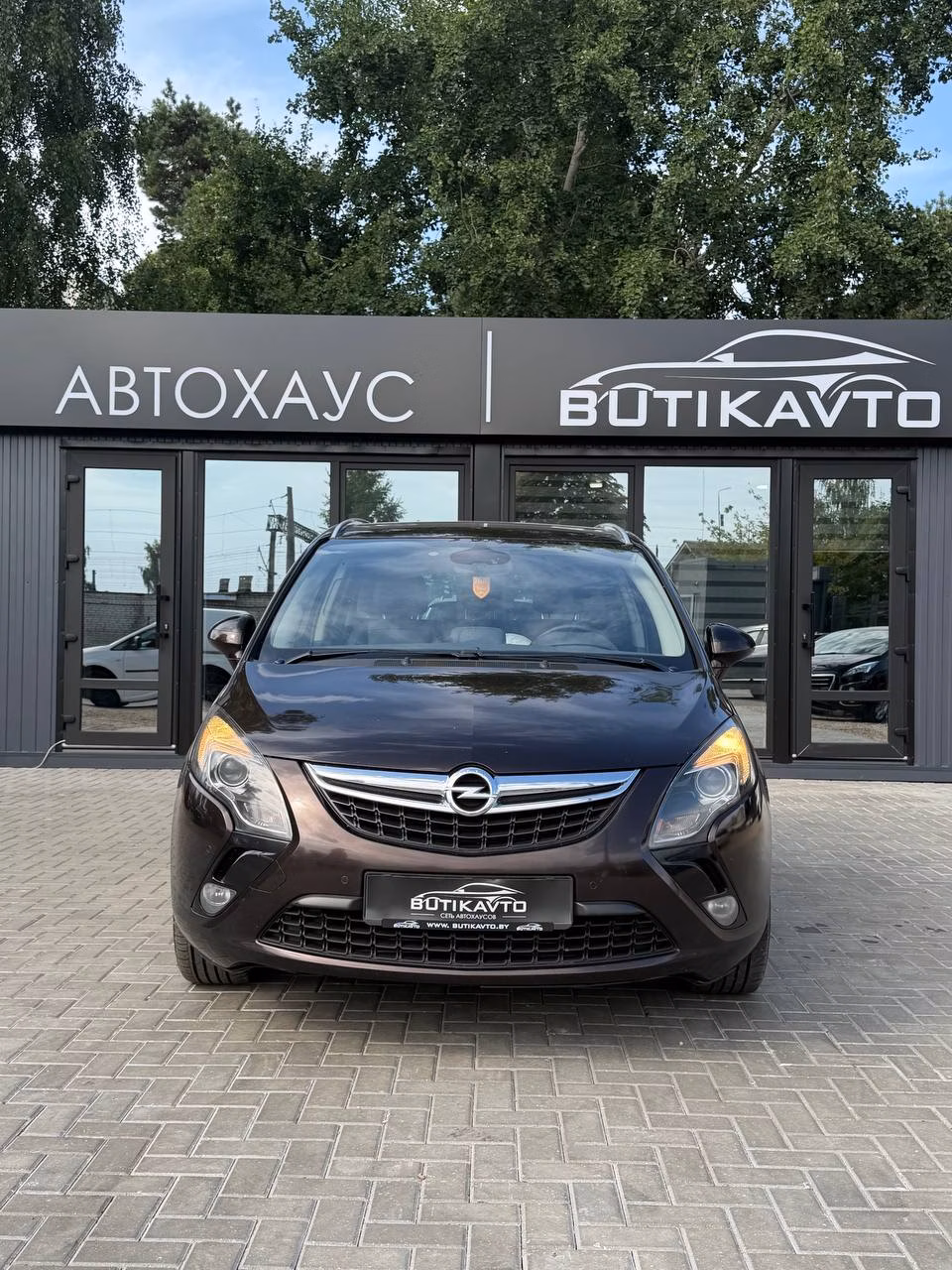 Opel Zafira фото 2