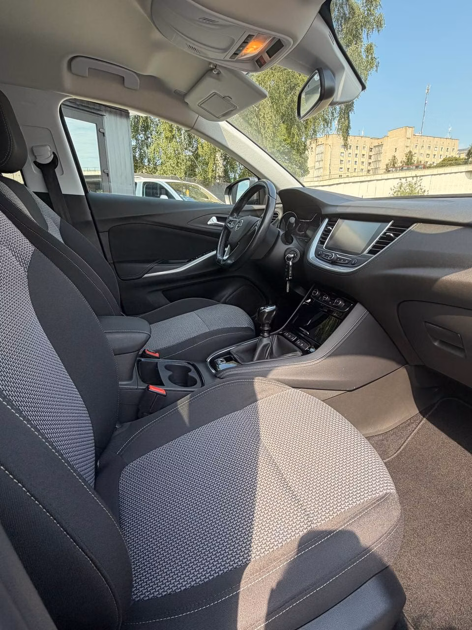 Opel Grandland X фото 13