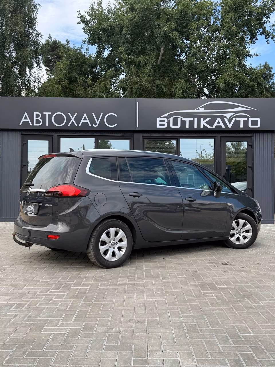 Opel Zafira фото 7