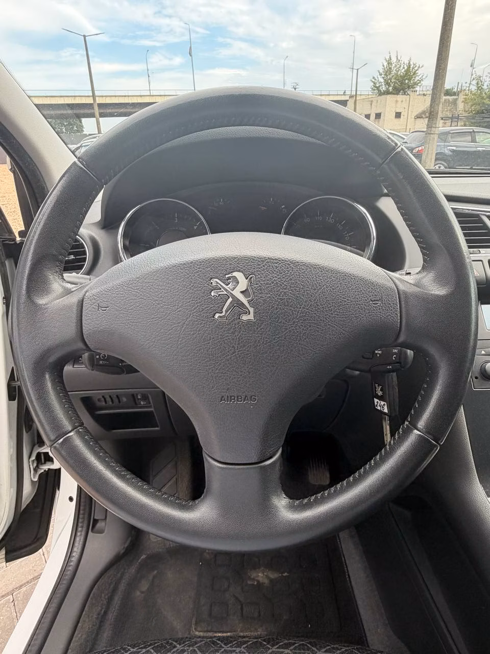 Peugeot 3008 фото 15