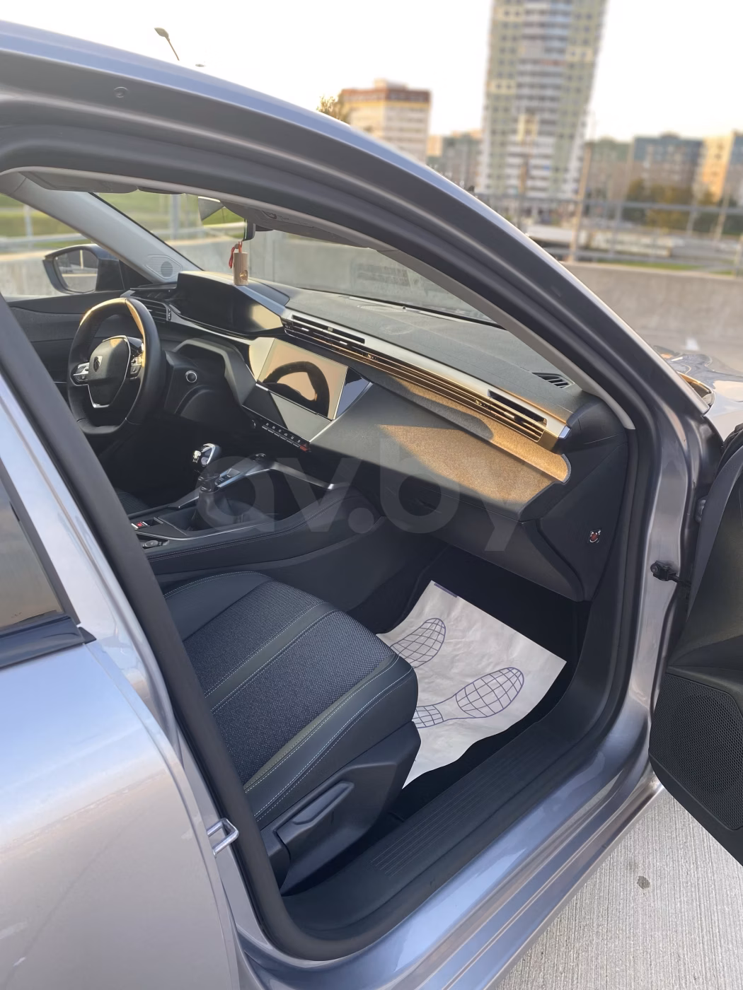 Peugeot 308 фото 14