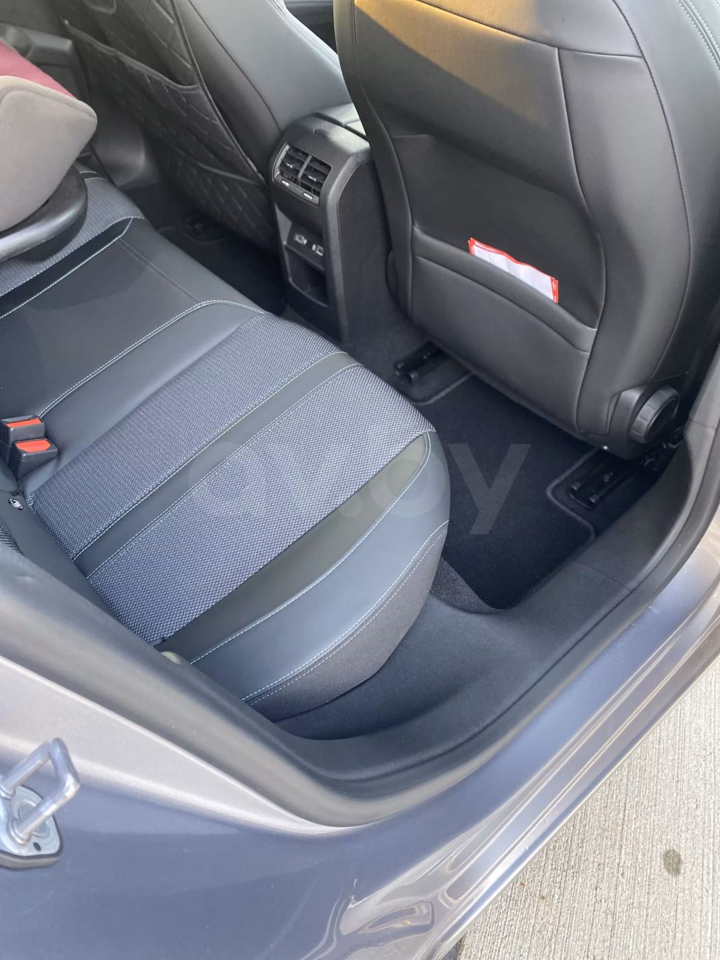 Peugeot 308 фото 15