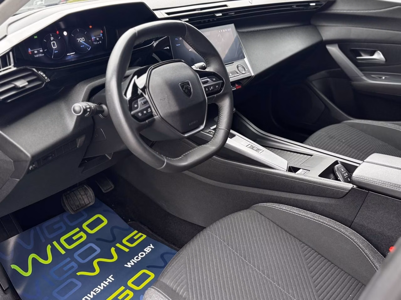 Peugeot 308 фото 8