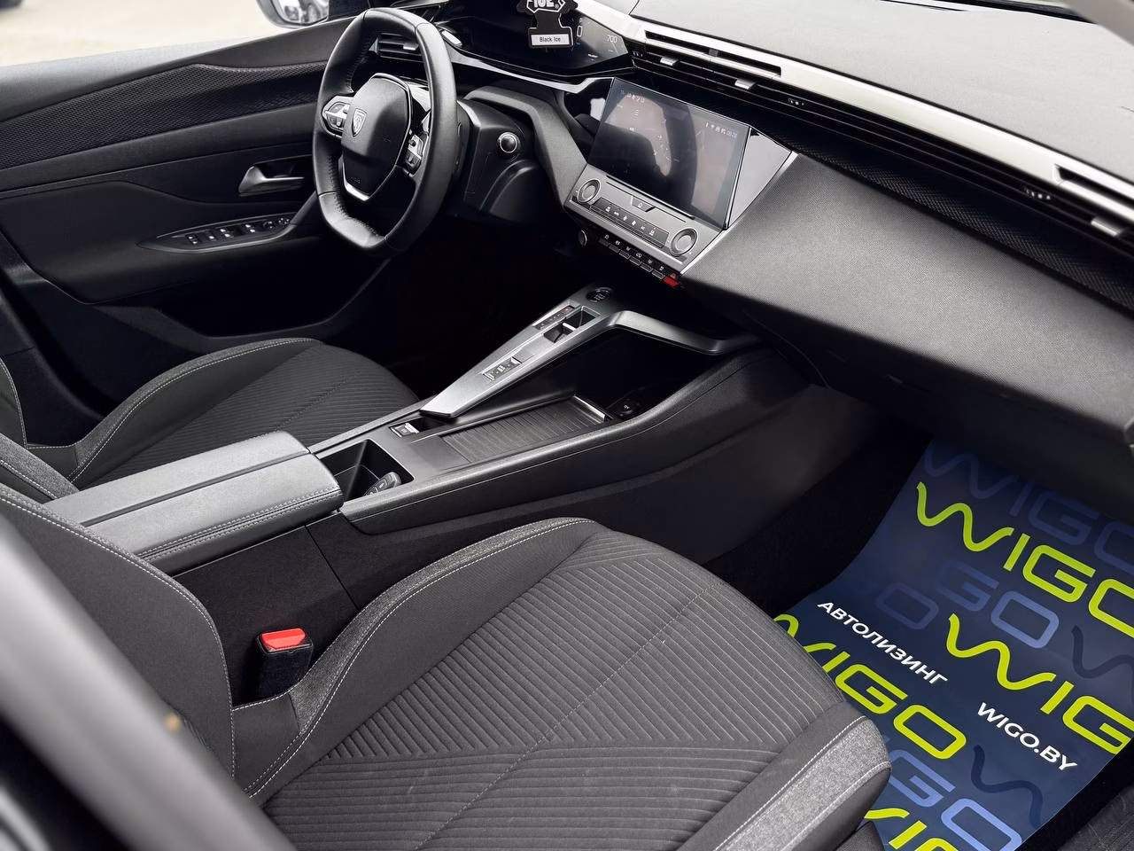 Peugeot 308 фото 12