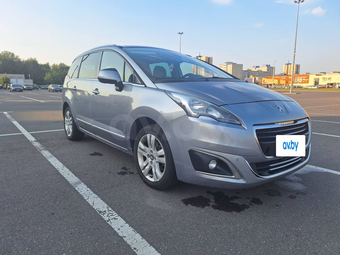 Peugeot 5008
