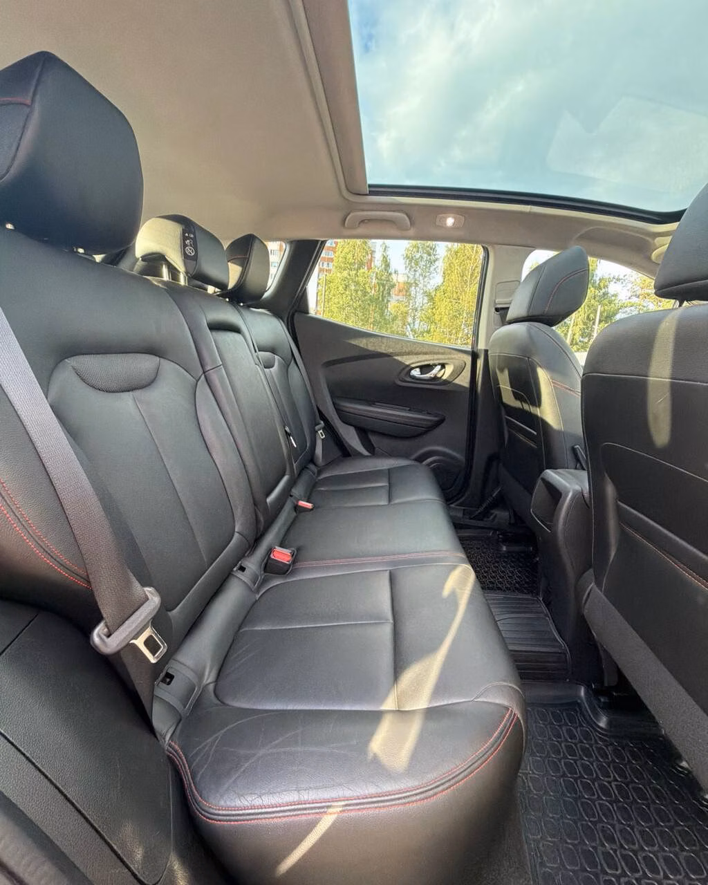 Renault Kadjar фото 12