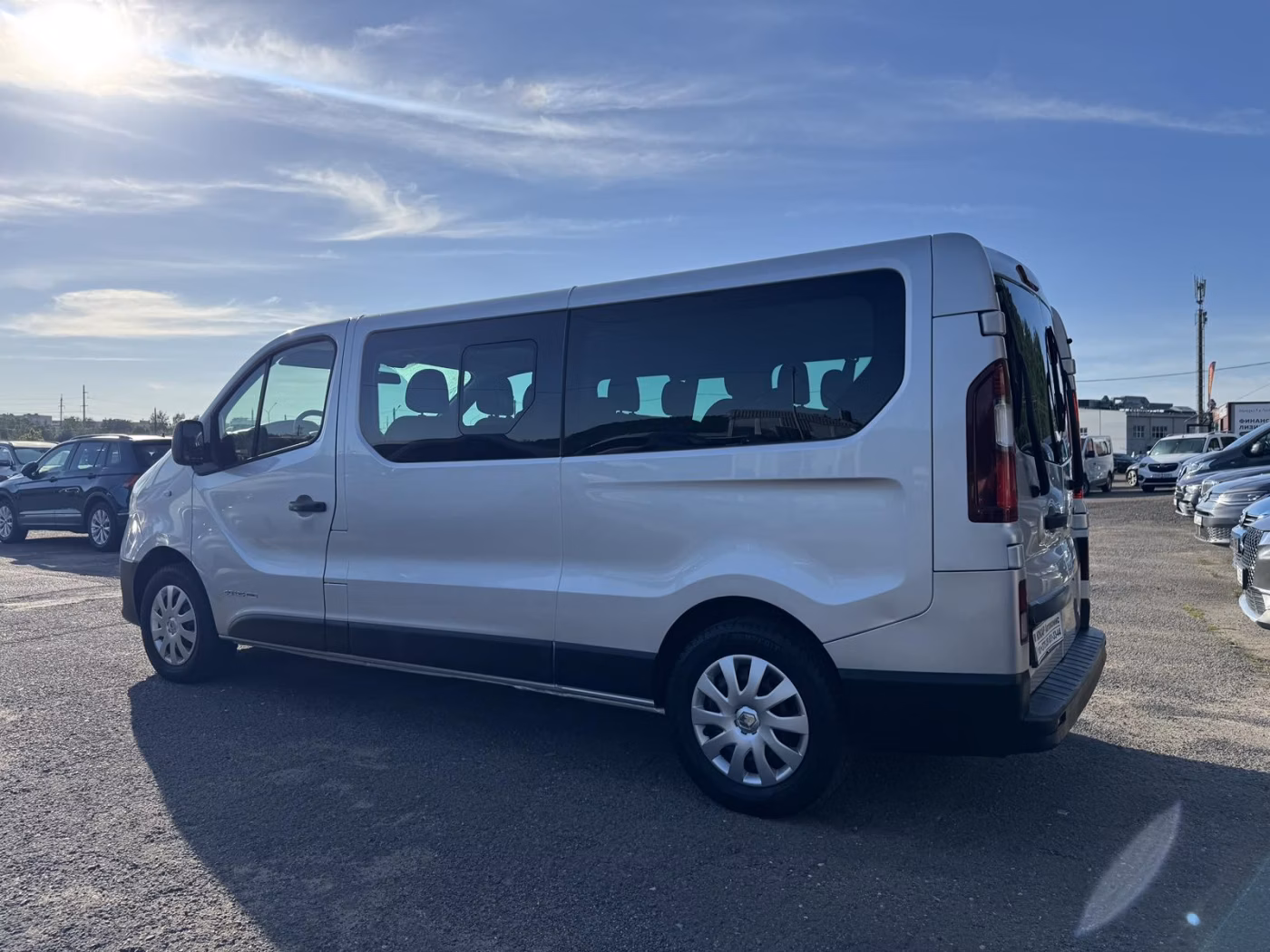 Renault Trafic фото 7