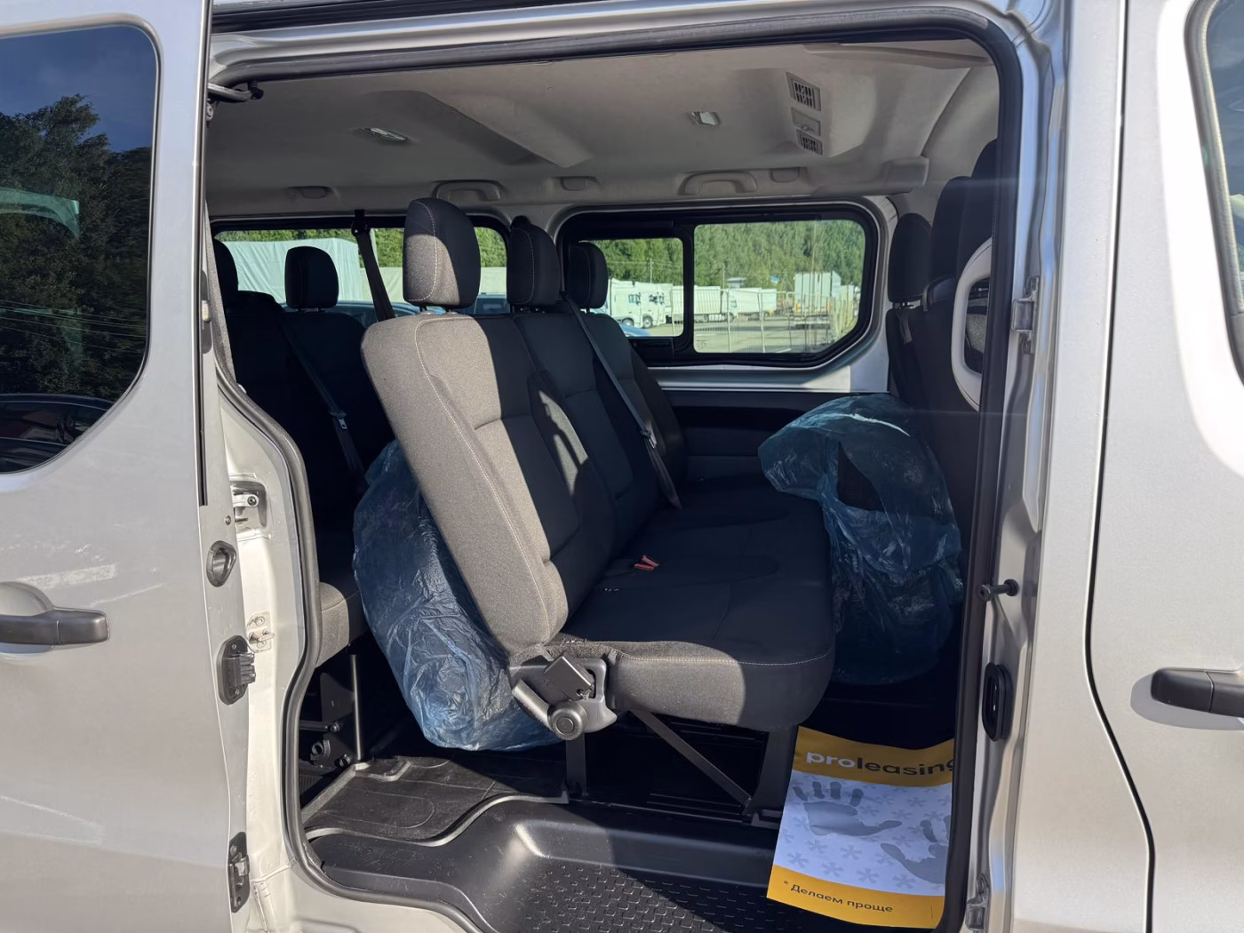 Renault Trafic фото 10