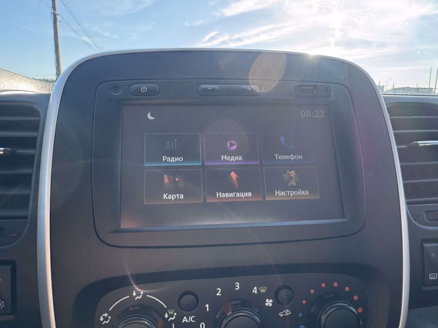 Renault Trafic фото 17