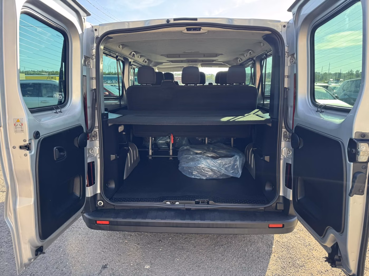 Renault Trafic фото 9