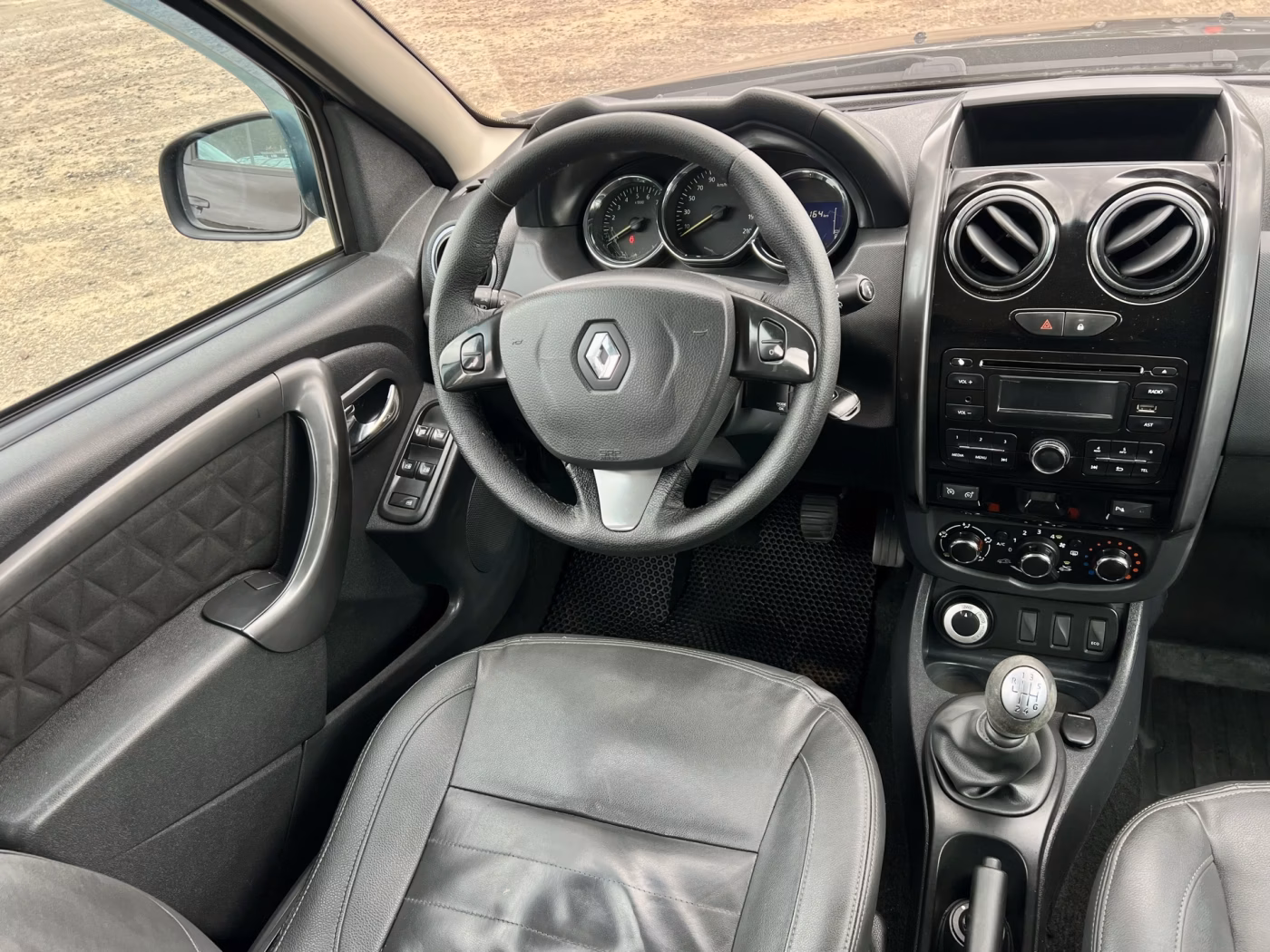 Renault Duster фото 15