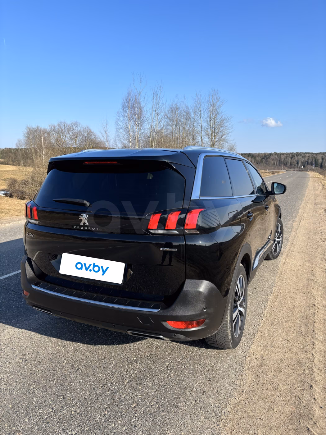 Peugeot 5008 фото 3