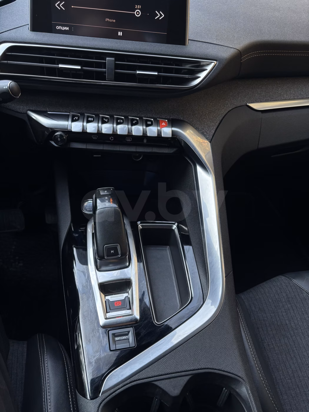 Peugeot 5008 фото 11
