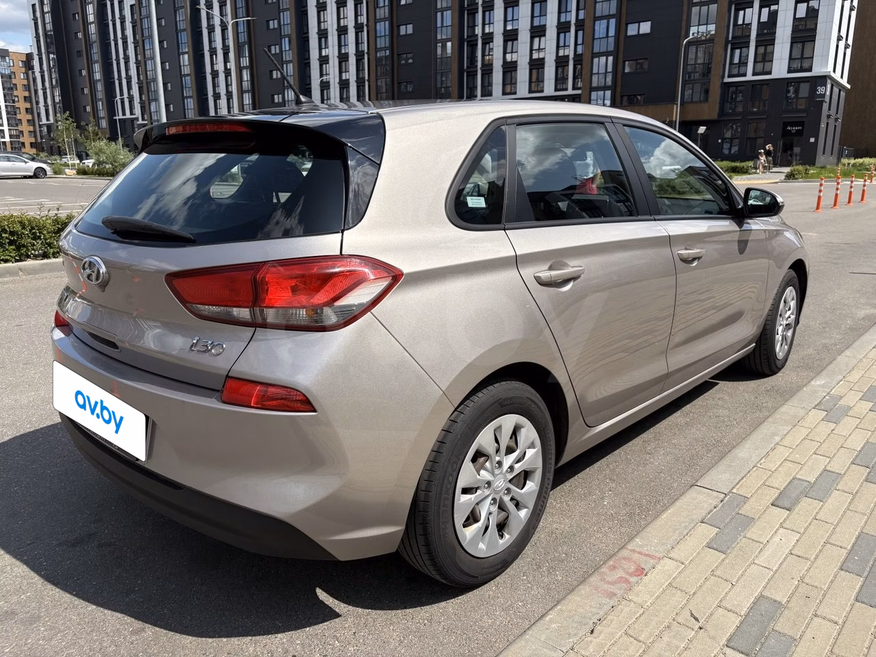 Hyundai i30 фото 4