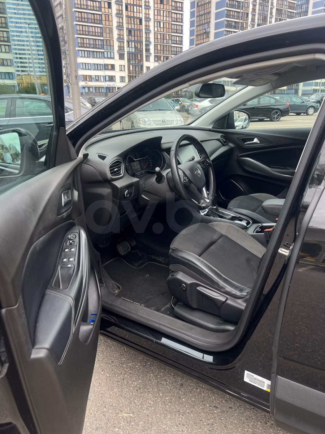 Opel Grandland X фото 6