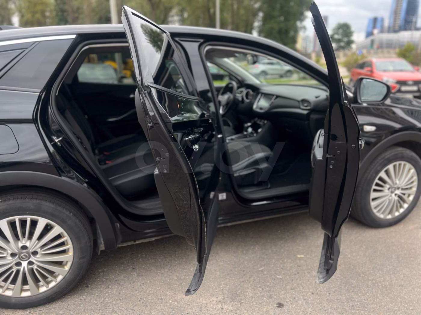 Opel Grandland X фото 14