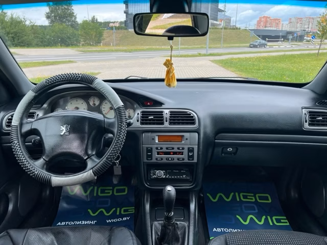 Peugeot 406 фото 11