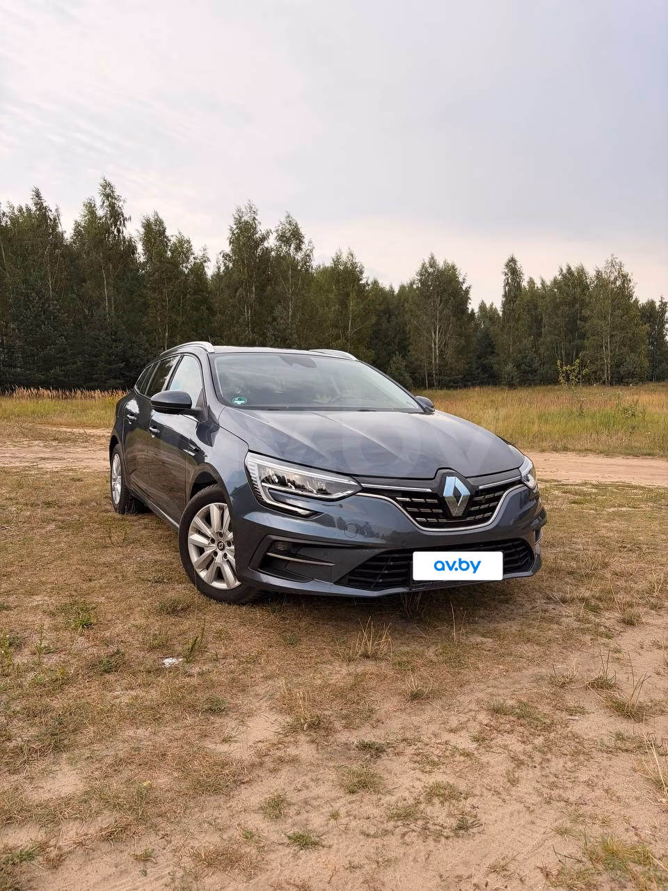 Renault Megane фото 2