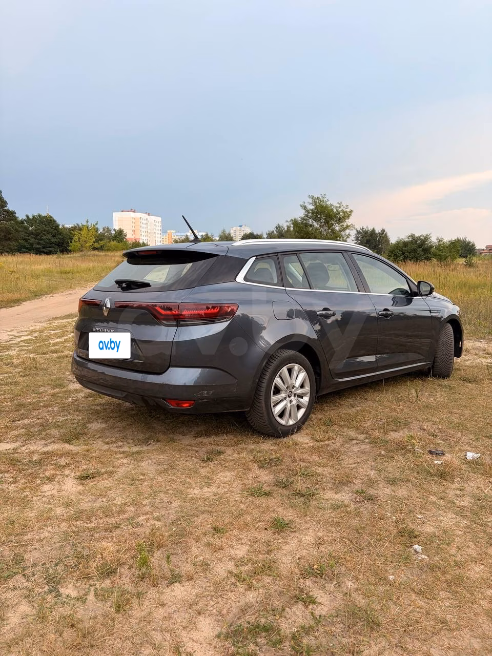 Renault Megane фото 6