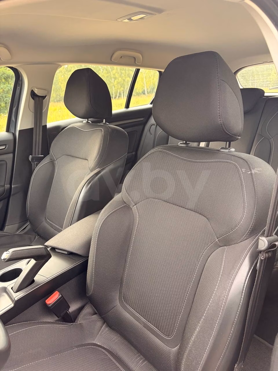 Renault Megane фото 12