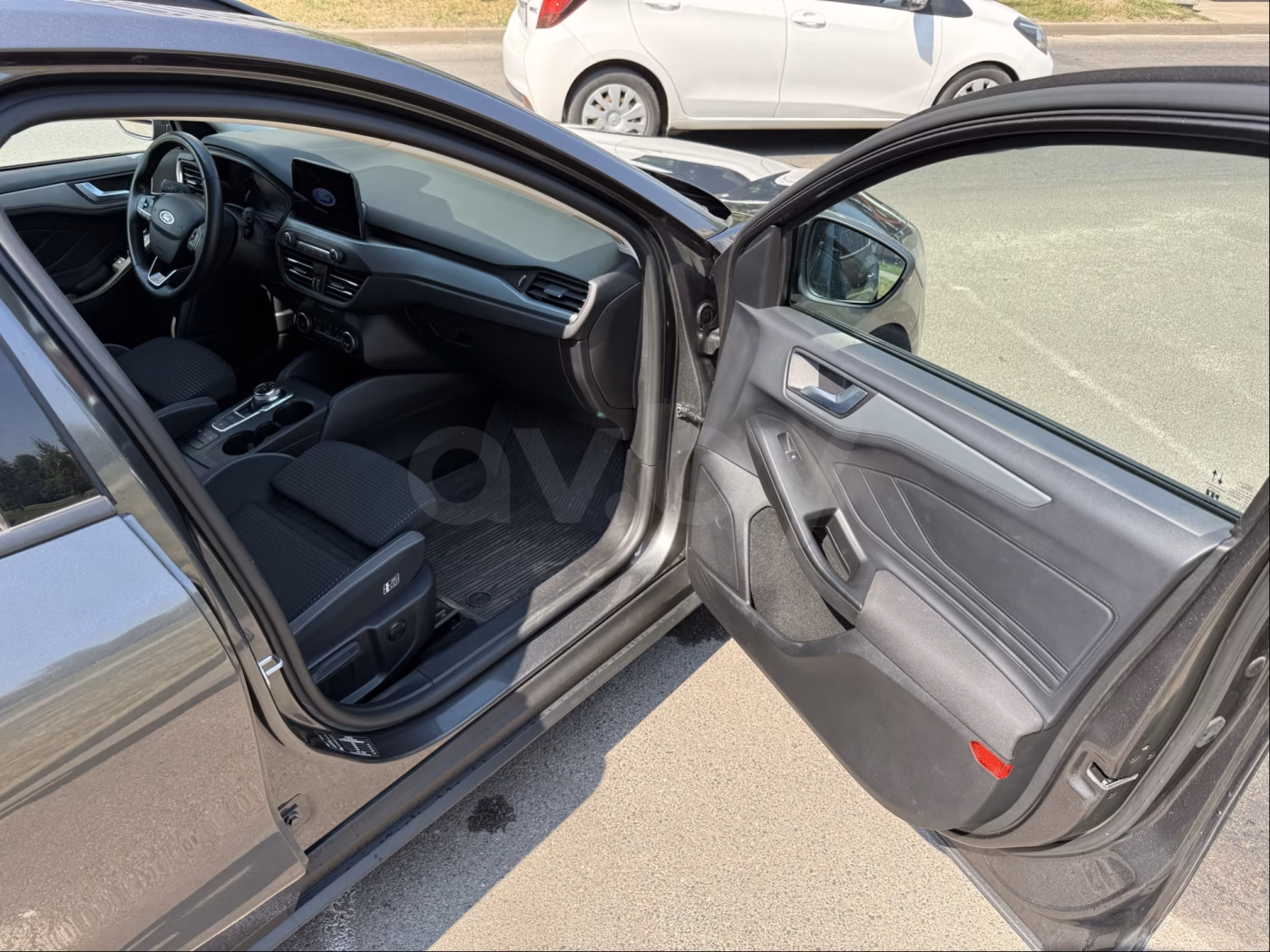 Ford Focus фото 9
