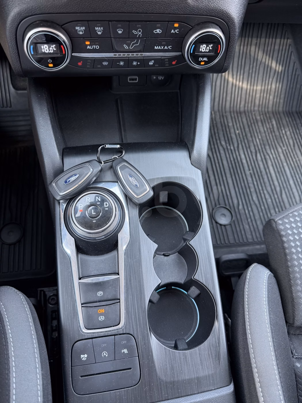 Ford Focus фото 16