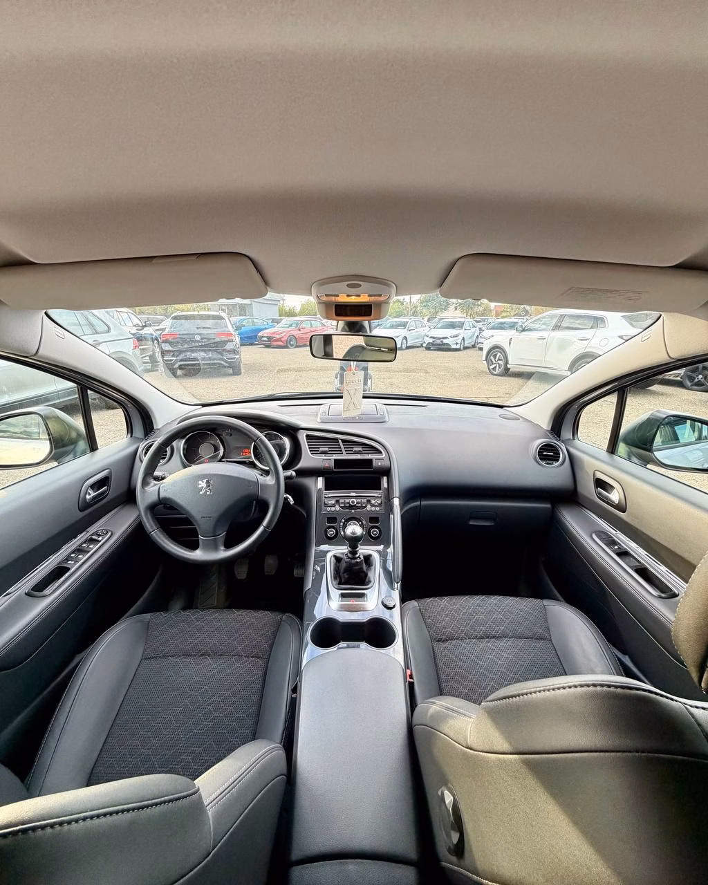 Peugeot 3008 фото 10