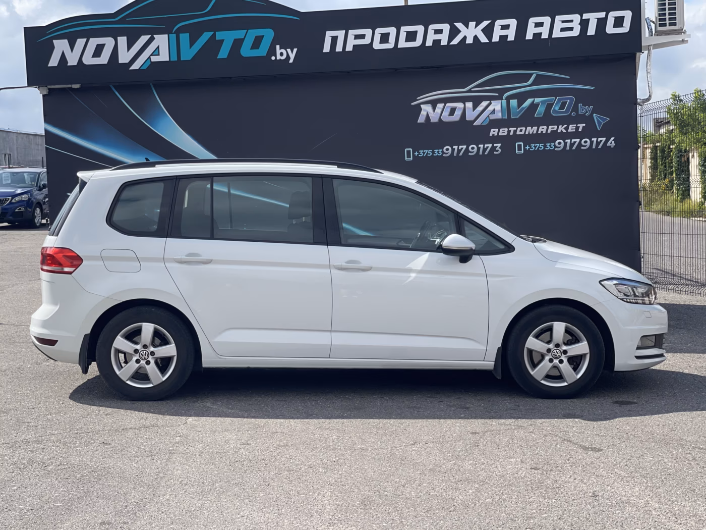 Volkswagen Touran фото 4