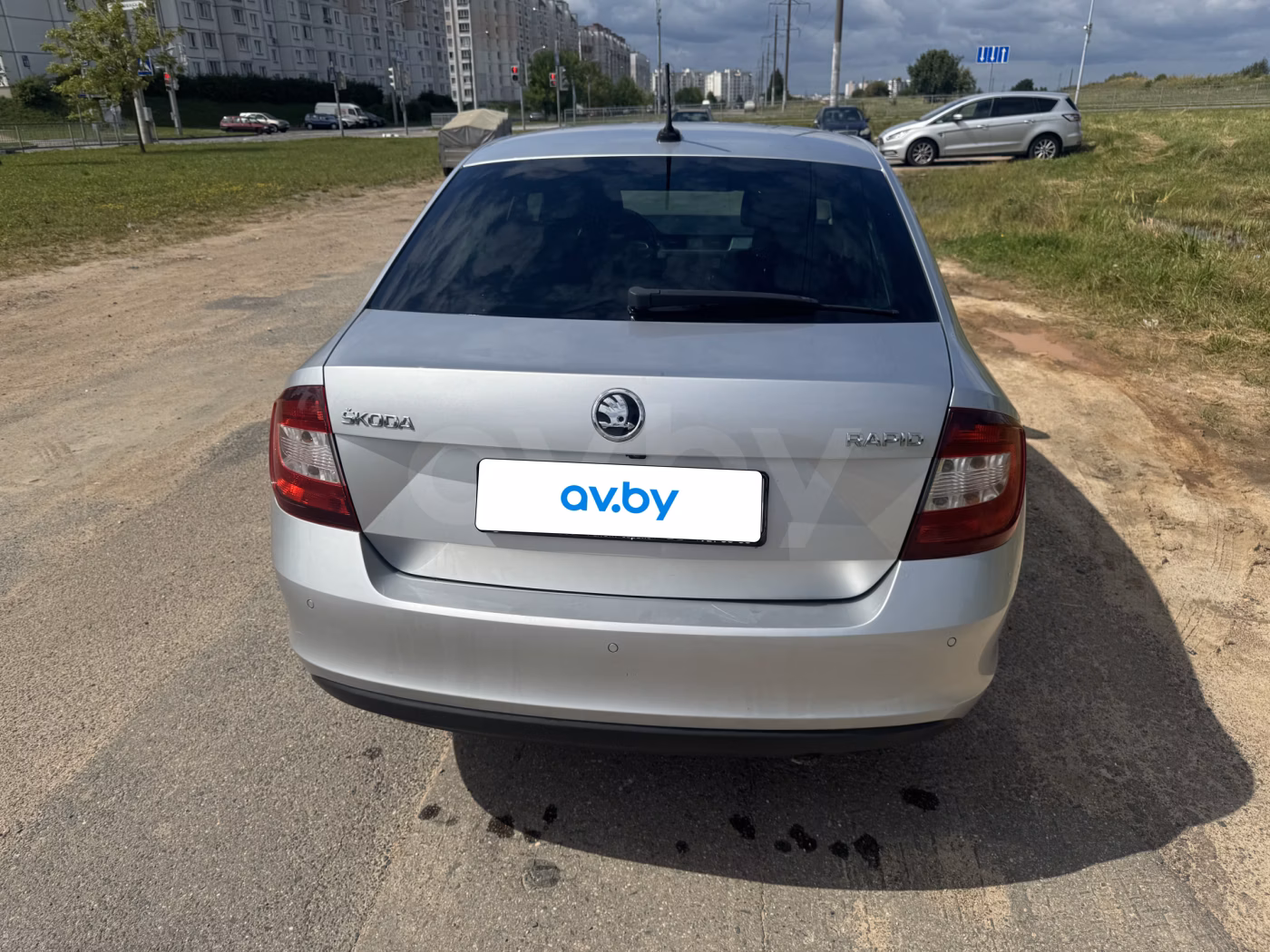 Skoda Rapid фото 5