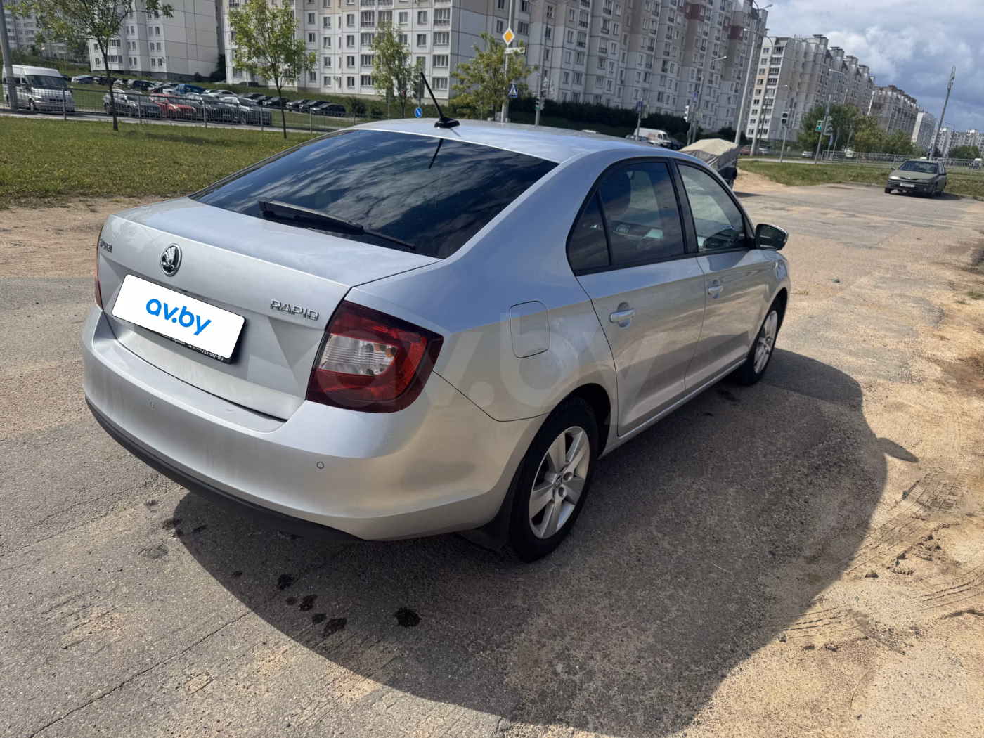 Skoda Rapid фото 6