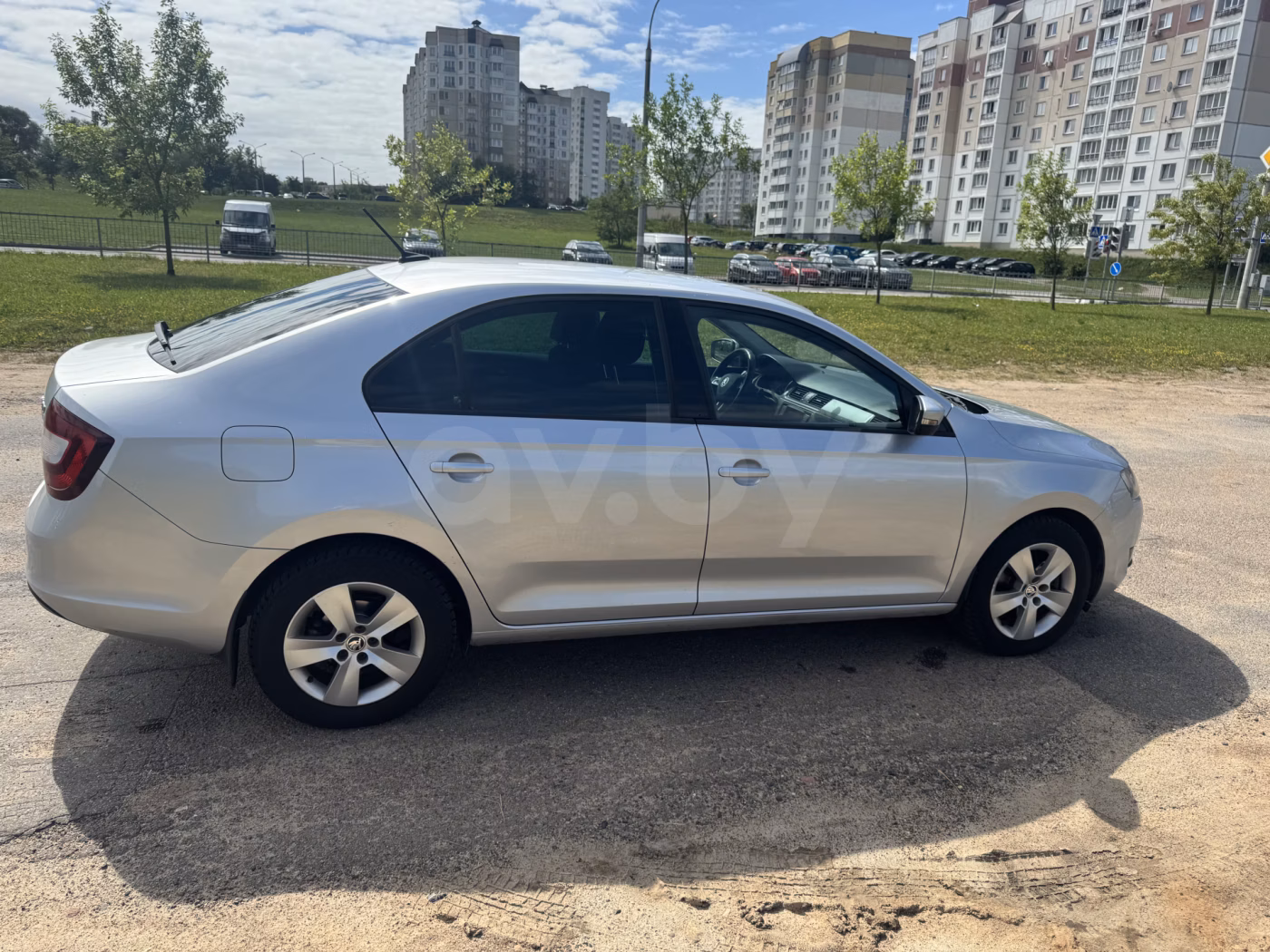Skoda Rapid фото 9