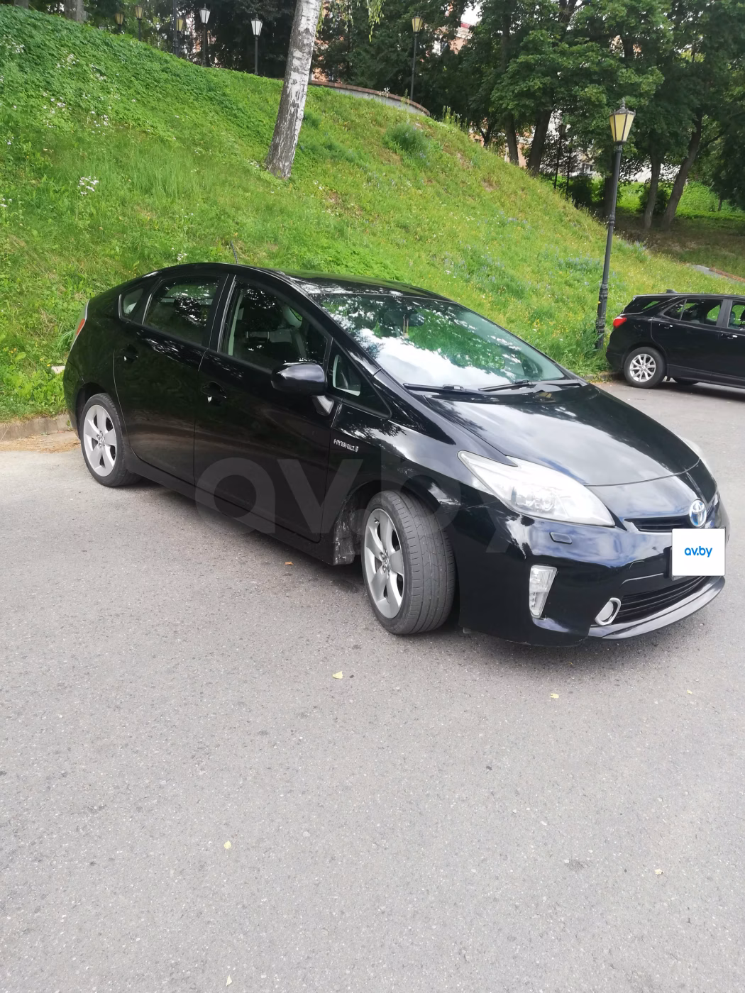Toyota Prius фото 2