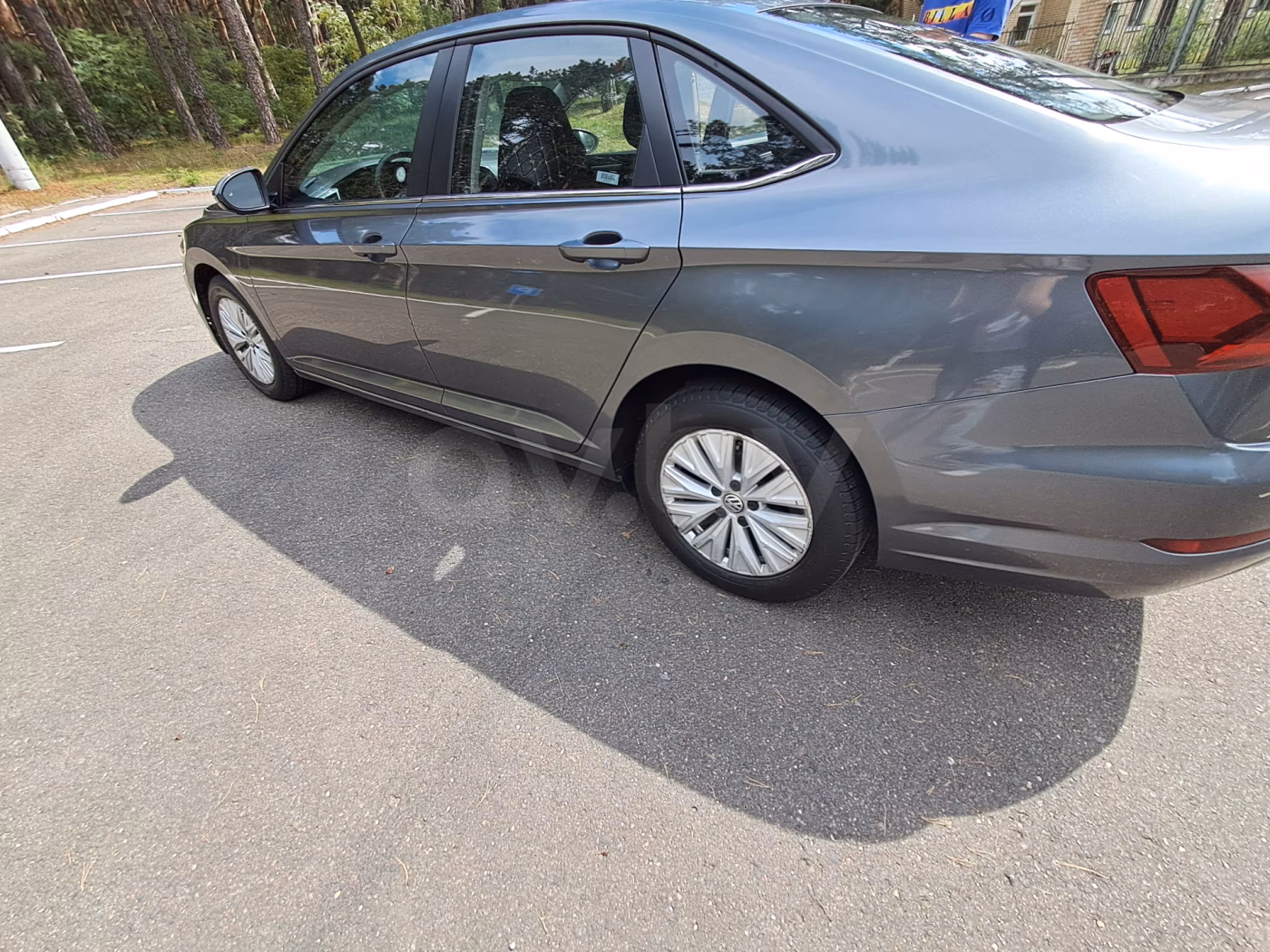 Volkswagen Jetta фото 9