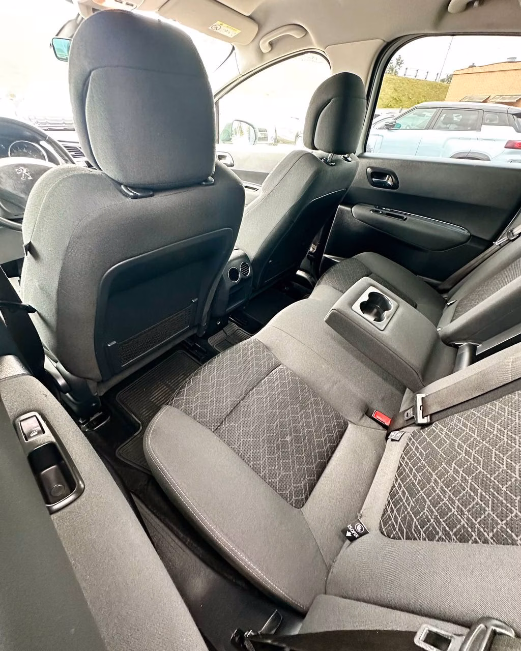 Peugeot 3008 фото 17