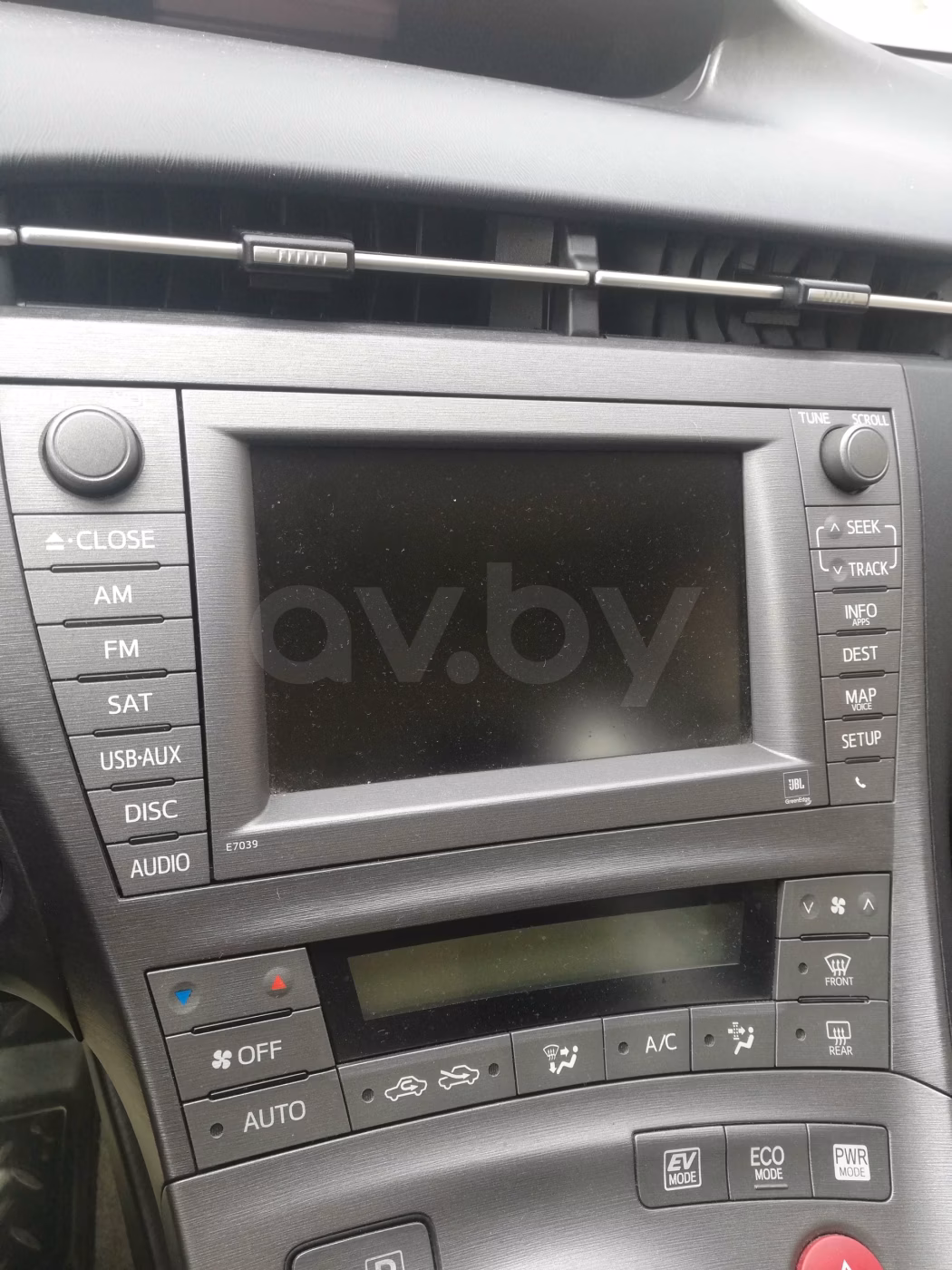 Toyota Prius фото 11