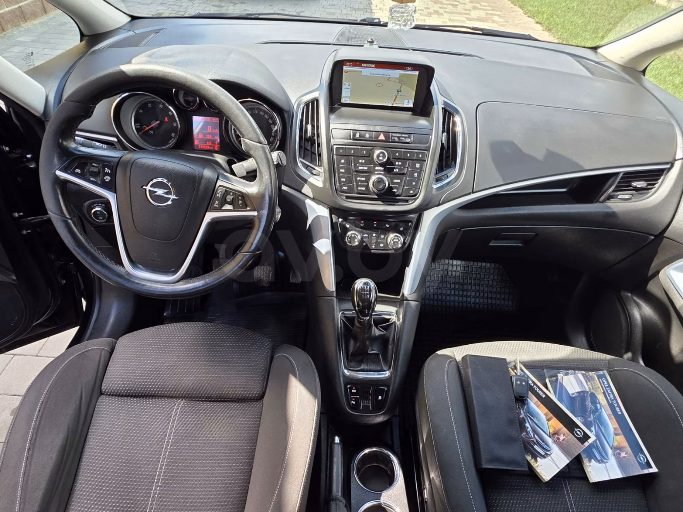 Opel Zafira фото 12