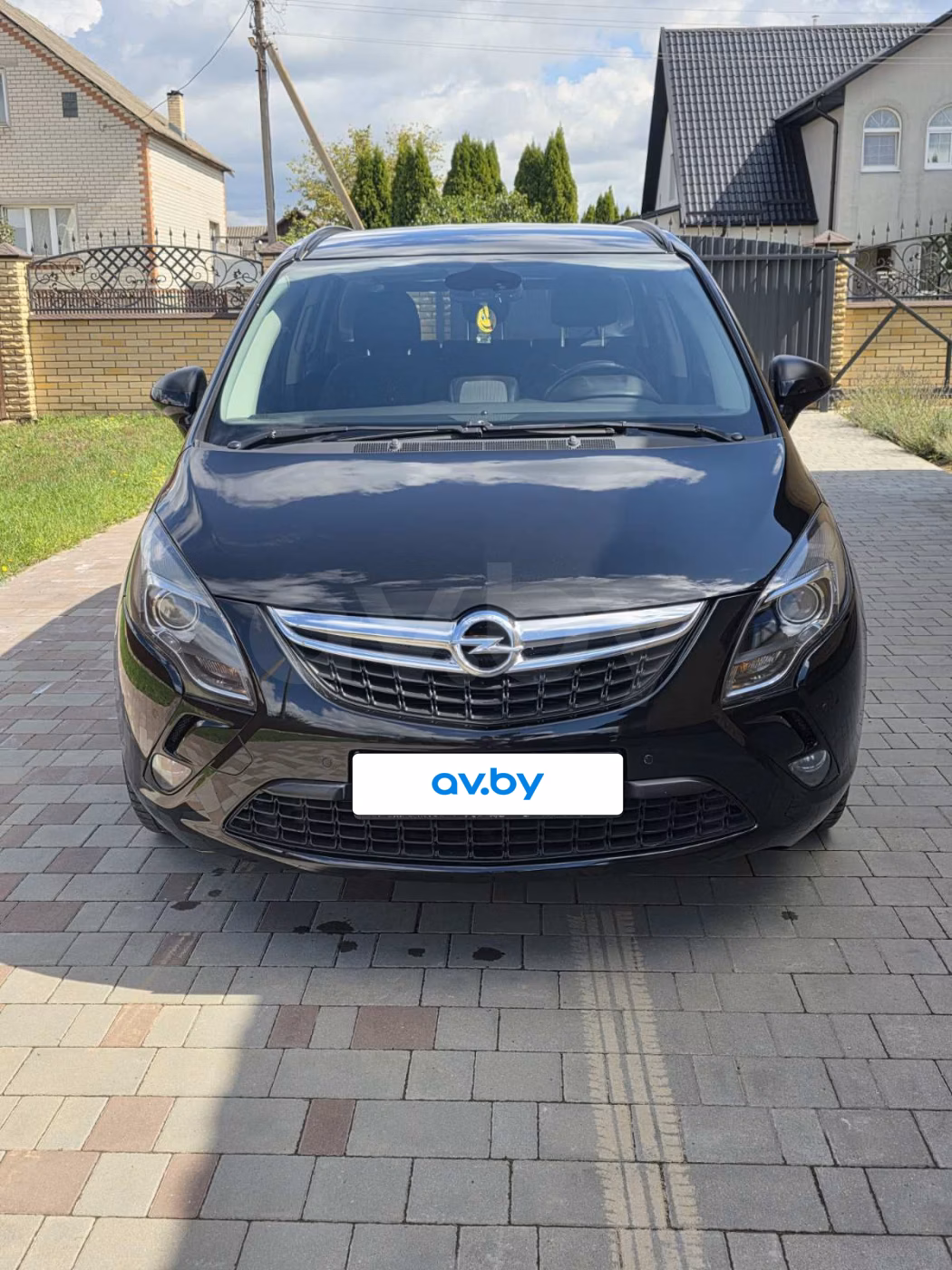 Opel Zafira фото 3