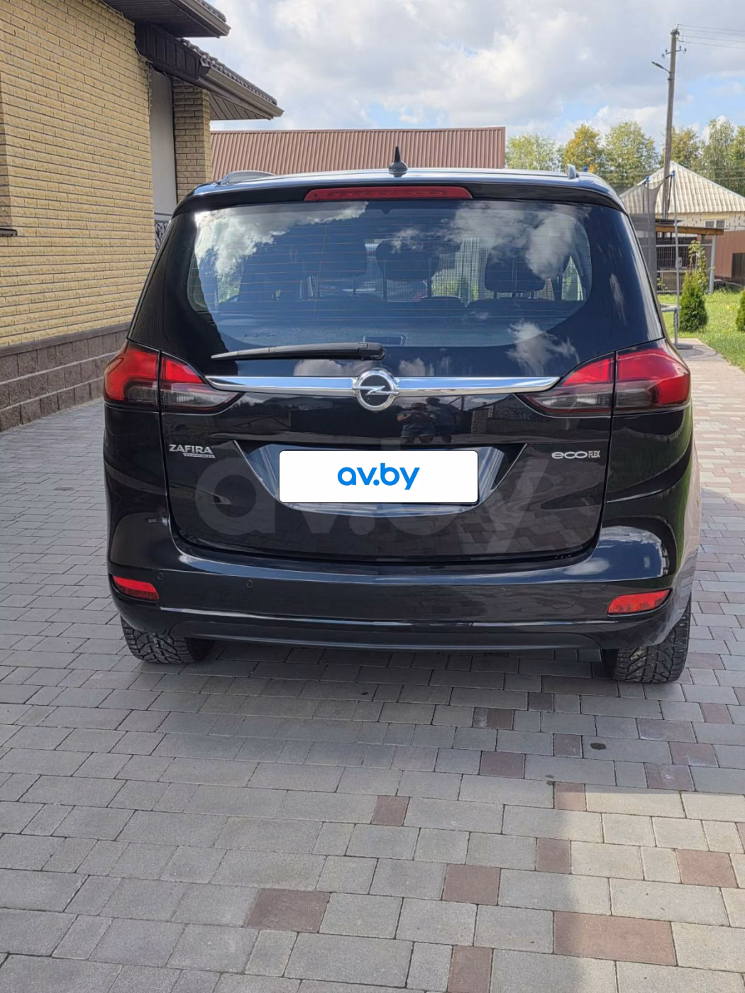Opel Zafira фото 5