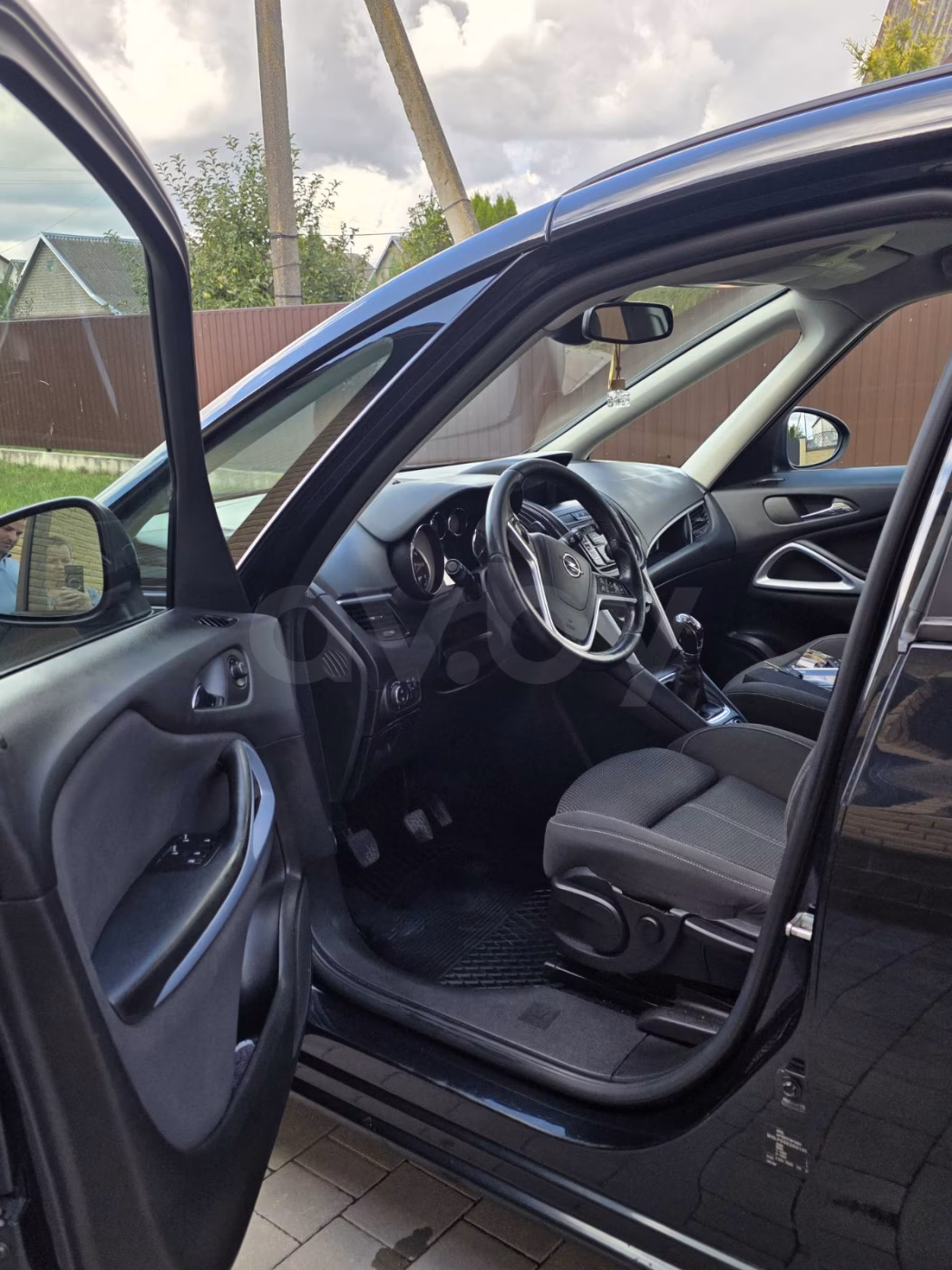 Opel Zafira фото 8