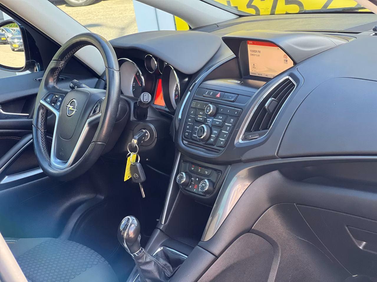 Opel Zafira фото 11