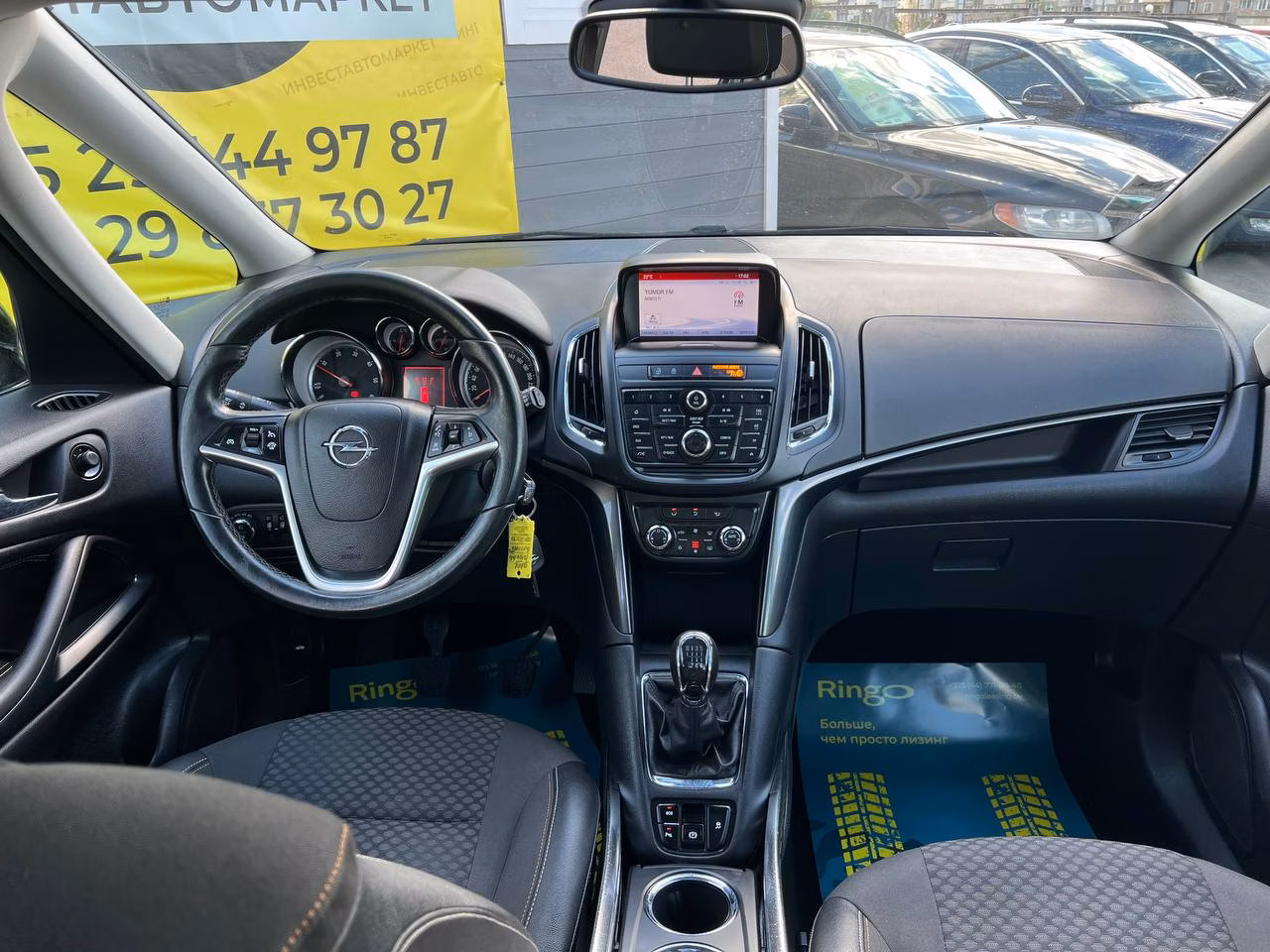 Opel Zafira фото 24