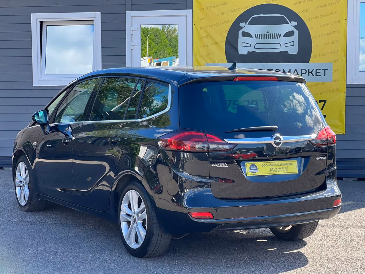 Opel Zafira фото 6